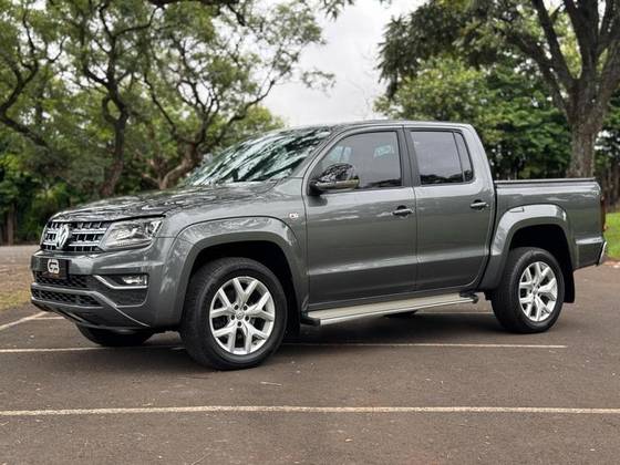 VOLKSWAGEN AMAROK 3.0 V6 TDI DIESEL HIGHLINE CD 4MOTION AUTOMÁTICO